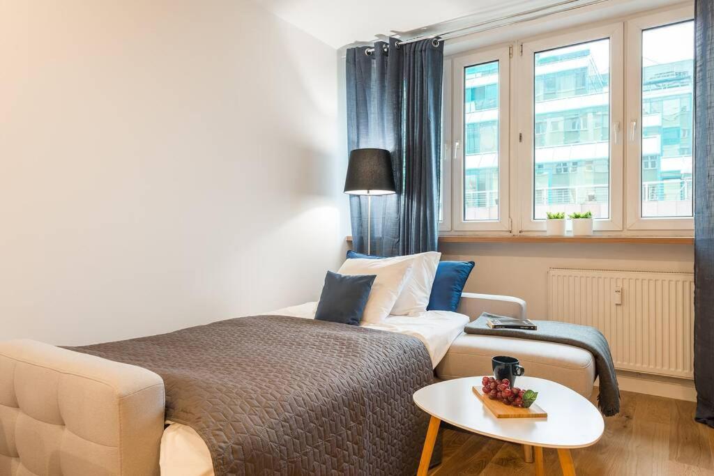 Rondo Onz P&O Serviced Apartments Warsaw Ngoại thất bức ảnh